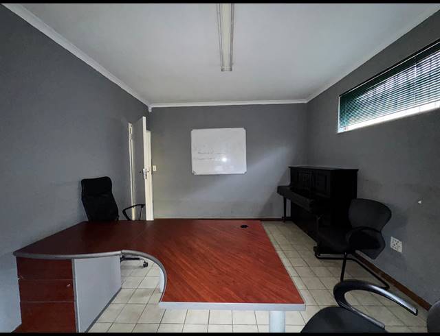 3 BEDROOM HOUSE FOR SALE IN HILLCREST HEIGHTS